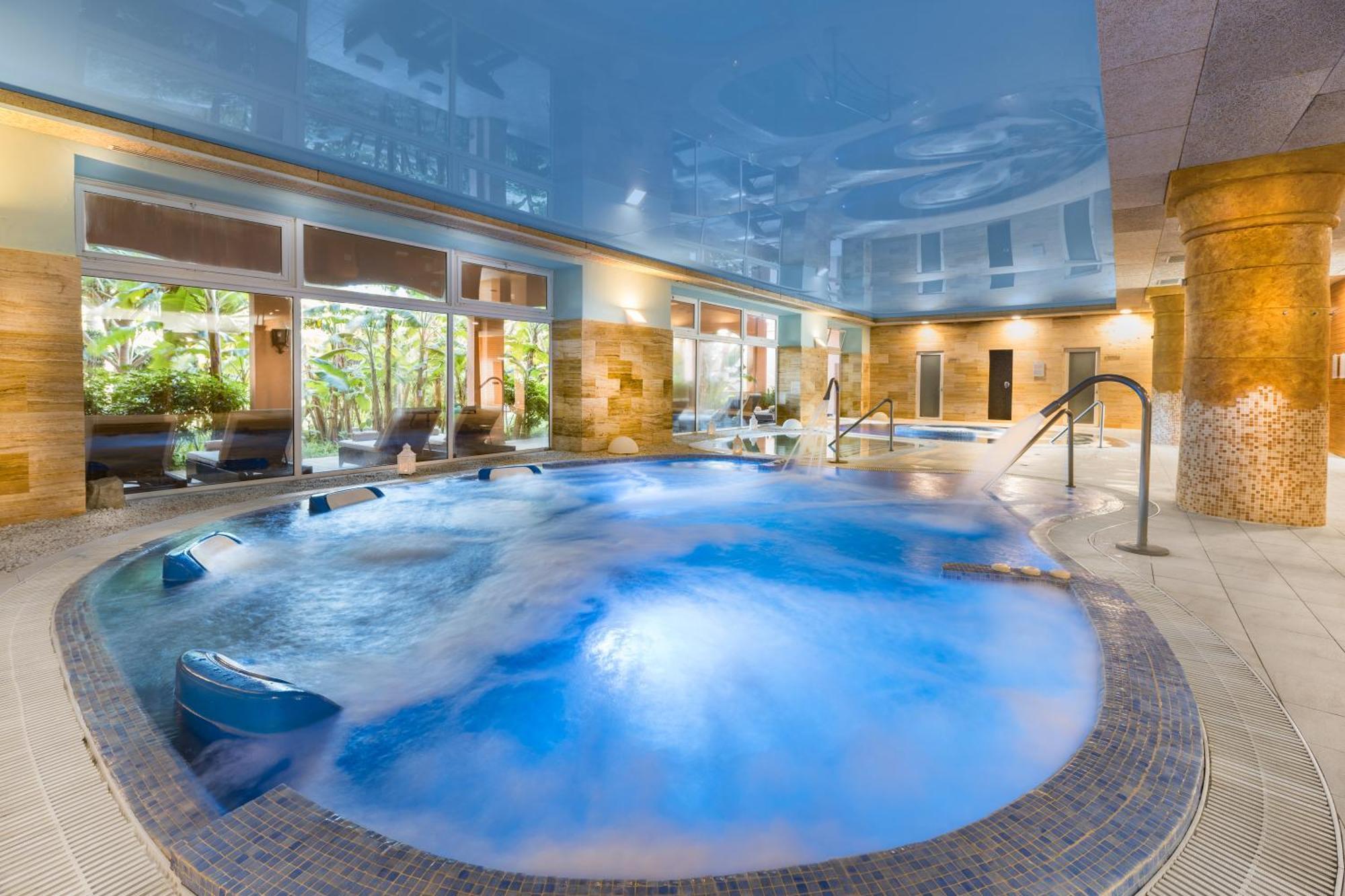 Elba Estepona Gran Hotel & Thalasso Spa מראה חיצוני תמונה